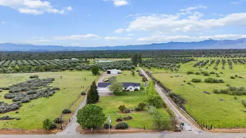 5100 Monte Vista Rd, Anderson, CA 96007