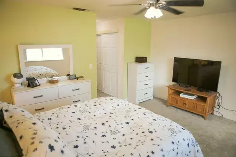 Bedroom - 2016 Stonybrook Dr, Red Bluff, CA 96080 photo 2 of 4
