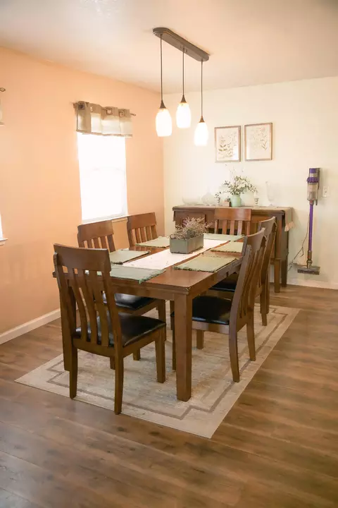 Dining - 2016 Stonybrook Dr, Red Bluff, CA 96080 photo 3 of 3