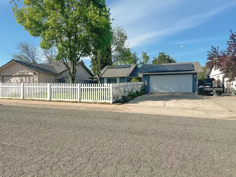 2016 Stonybrook Dr, Red Bluff, CA 96080