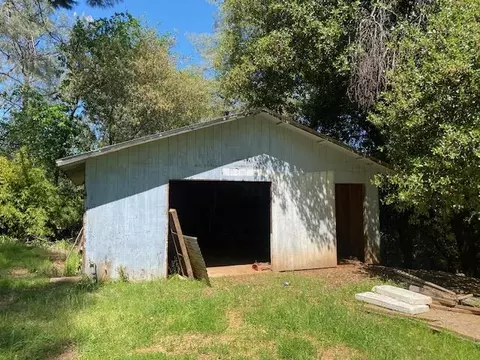4666 Cedars Rd, Redding, CA 96001 photo 27