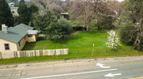 1740 Dana Dr, Redding, CA 96003 photo 26