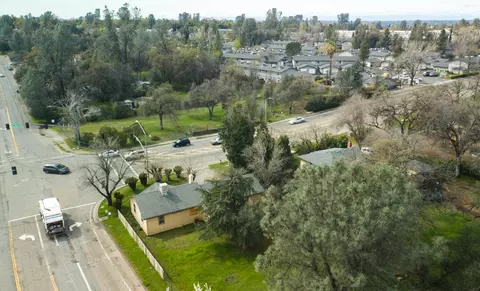 1740 Dana Dr, Redding, CA 96003 photo 35