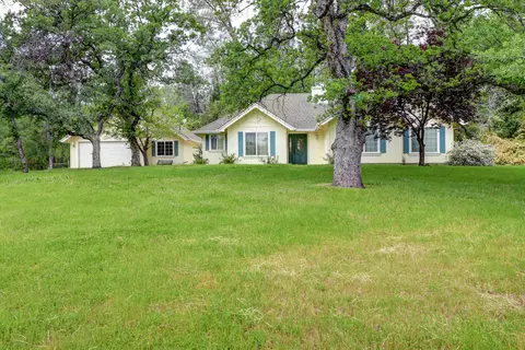 9400 Placer Rd, Redding, CA 96001