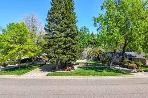 Exterior - 6412 Creekside St, Redding, CA 96001 photo 41 of 47