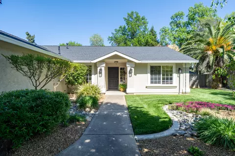 Exterior - 6412 Creekside St, Redding, CA 96001 photo 9 of 47