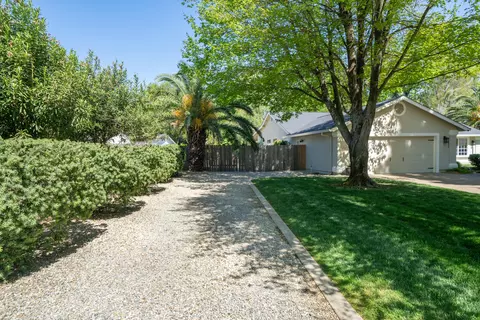 Exterior - 6412 Creekside St, Redding, CA 96001 photo 2 of 47