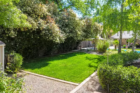 Exterior - 6412 Creekside St, Redding, CA 96001 photo 46 of 47