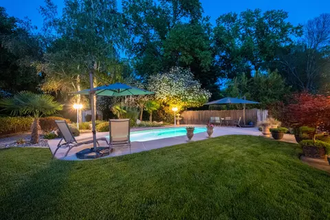 Exterior - 6412 Creekside St, Redding, CA 96001 photo 24 of 47