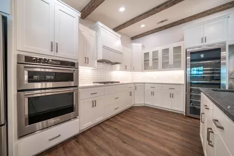 Kitchen - 6412 Creekside St, Redding, CA 96001 photo 4 of 10