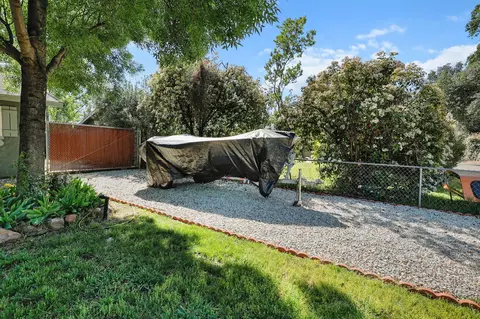 Exterior - 3431 Alexander Dr, Redding, CA 96002 photo 8 of 9
