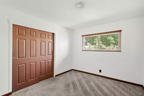 Bedroom - 3431 Alexander Dr, Redding, CA 96002 photo 1 of 6
