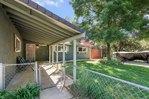 Exterior - 3431 Alexander Dr, Redding, CA 96002 photo 9 of 9