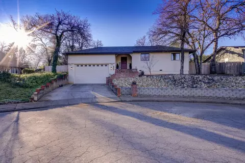 2773 Carolee Ct, Redding, CA 96002