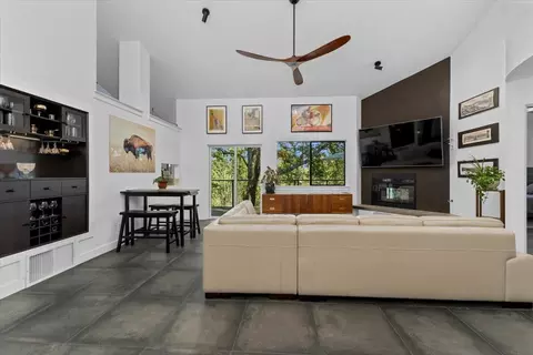 Living - 2347 Monterey Ct, Redding, CA 96001 photo 1 of 5