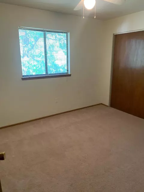 4454 Swallowtail Ct, Redding, CA 96003 photo 15