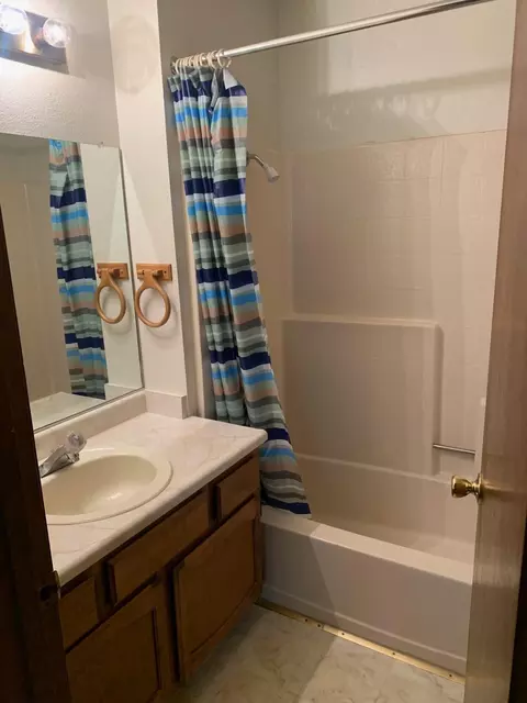 4454 Swallowtail Ct, Redding, CA 96003 photo 13