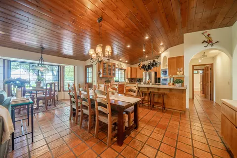 Dining - 15384 Prospect Dr, Redding, CA 96001 photo 2 of 3