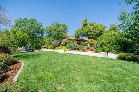 Exterior - 15384 Prospect Dr, Redding, CA 96001 photo 21 of 53