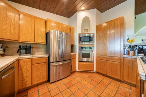 Kitchen - 15384 Prospect Dr, Redding, CA 96001 photo 2 of 4