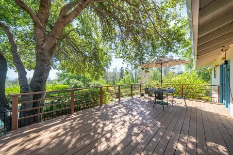 Exterior - 15384 Prospect Dr, Redding, CA 96001 photo 8 of 53