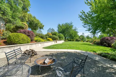 Exterior - 15384 Prospect Dr, Redding, CA 96001 photo 24 of 53