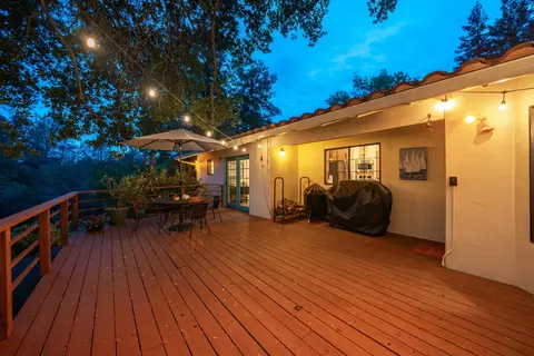 Exterior - 15384 Prospect Dr, Redding, CA 96001 photo 48 of 53
