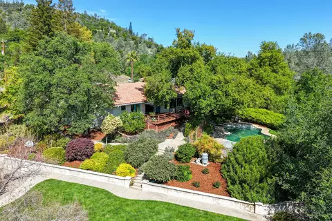 Exterior - 15384 Prospect Dr, Redding, CA 96001 photo 32 of 53