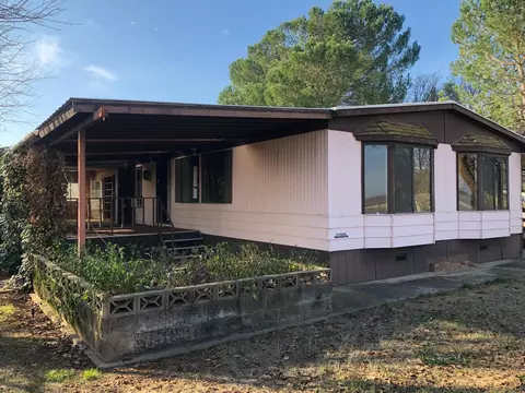 10940 Cody Dr, Red Bluff, CA 96080