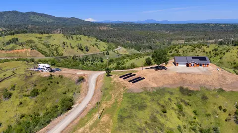 View/Area - 6842 Nedra Ln, Anderson, CA 96007 photo 2 of 4