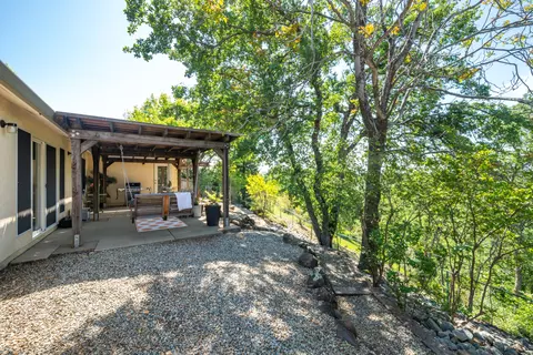 3845 Sunglow Dr, Redding, CA 96001 photo 34