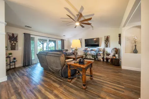 3845 Sunglow Dr, Redding, CA 96001 photo 10