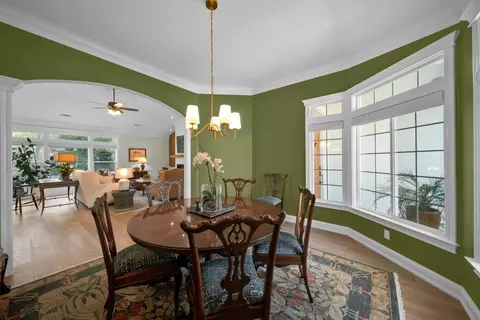 Dining - 4045 Mt Whitney Way, Redding, CA 96002 photo 3 of 8