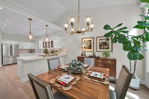 Dining - 4045 Mt Whitney Way, Redding, CA 96002 photo 6 of 8