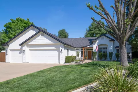 Exterior - 4045 Mt Whitney Way, Redding, CA 96002 photo 24 of 25