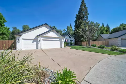 Exterior - 4045 Mt Whitney Way, Redding, CA 96002 photo 20 of 25