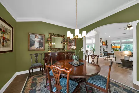 Dining - 4045 Mt Whitney Way, Redding, CA 96002 photo 4 of 8