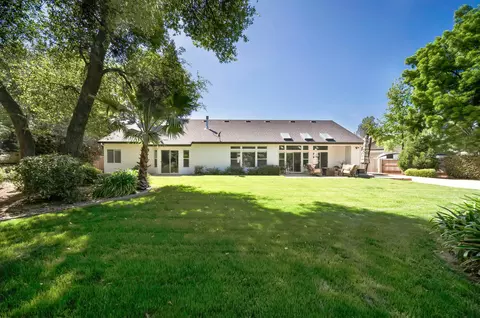 Exterior - 4045 Mt Whitney Way, Redding, CA 96002 photo 16 of 25