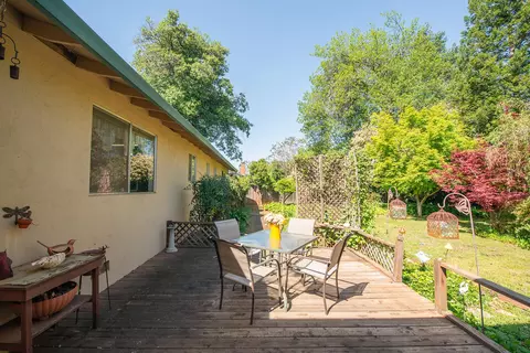 1252 De Moll Dr, Redding, CA 96002 photo 11