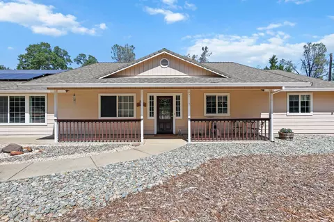 16690 Dorvel Ln, Anderson, CA 96007 photo 4