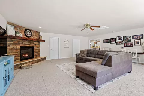 16690 Dorvel Ln, Anderson, CA 96007 photo 12