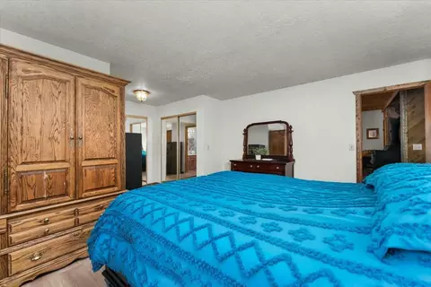 Bedroom - 7650 Pineview Rd, Shingletown, CA 96088 photo 3 of 3