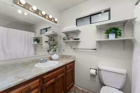 Bath - 7650 Pineview Rd, Shingletown, CA 96088 photo 2 of 2