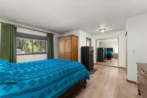 Bedroom - 7650 Pineview Rd, Shingletown, CA 96088 photo 2 of 3