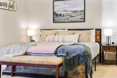 Bedroom - 1041 Grouse Dr, Redding, CA 96003 photo 7 of 16