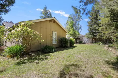 Exterior - 1041 Grouse Dr, Redding, CA 96003 photo 7 of 14