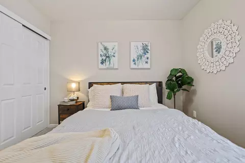 Bedroom - 1041 Grouse Dr, Redding, CA 96003 photo 16 of 16