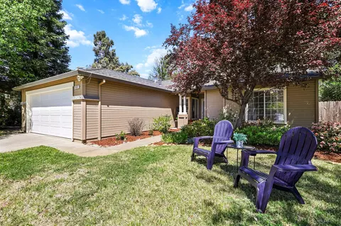 Exterior - 1041 Grouse Dr, Redding, CA 96003 photo 9 of 14