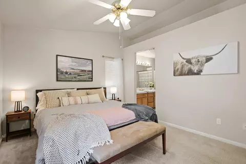 Bedroom - 1041 Grouse Dr, Redding, CA 96003 photo 5 of 16