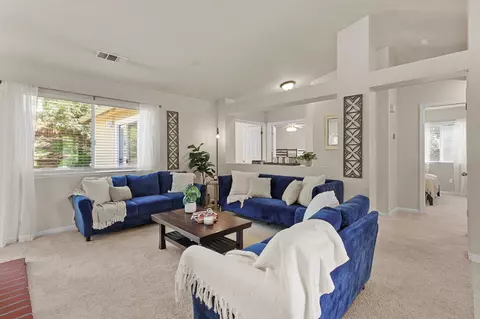 Living - 1041 Grouse Dr, Redding, CA 96003 photo 4 of 8